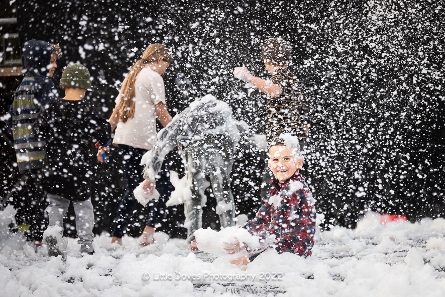 295249239_1455675864844737_4168755780395406925_n Snow pit